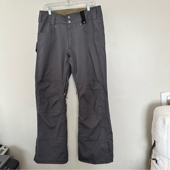 Dakine Snow Pants - Picture 1 of 11